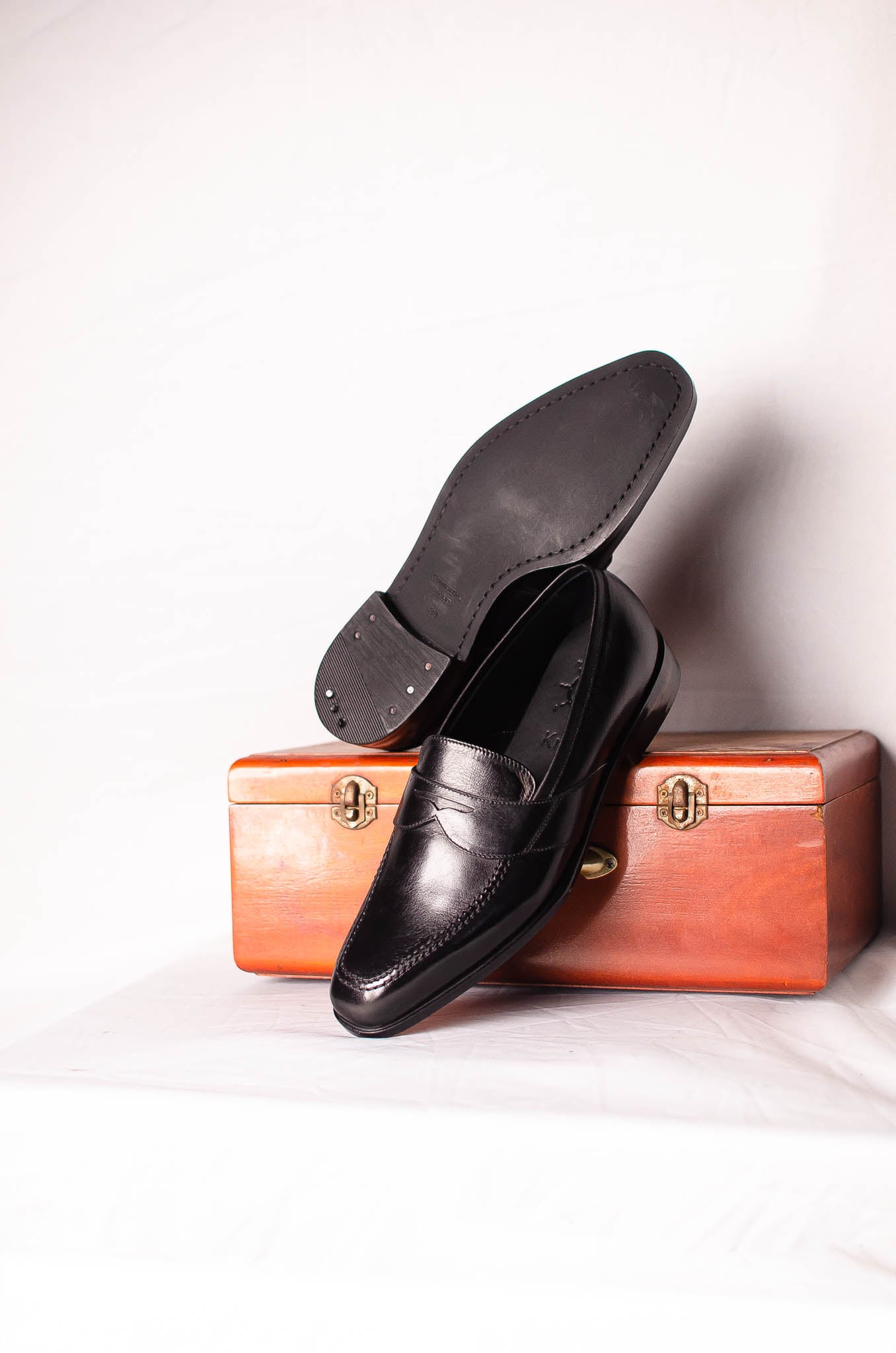 Giày Loafer Nam T 010