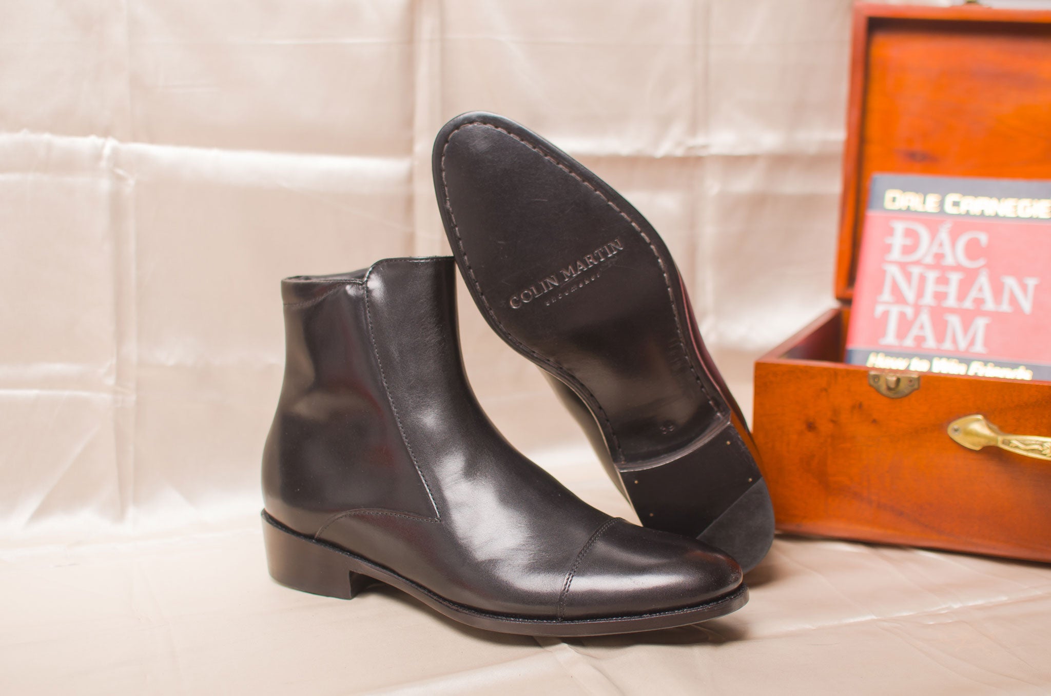 Zip boots DUC