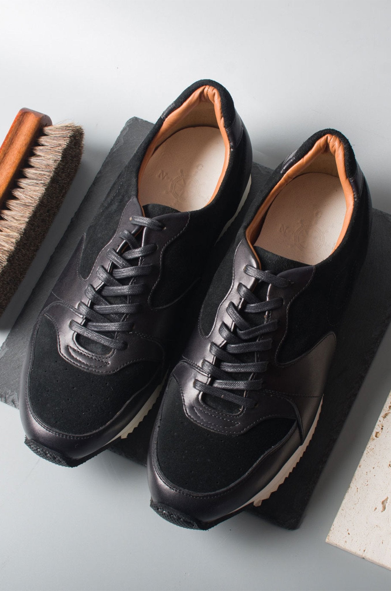 Giày Sneaker Nam CNS 117