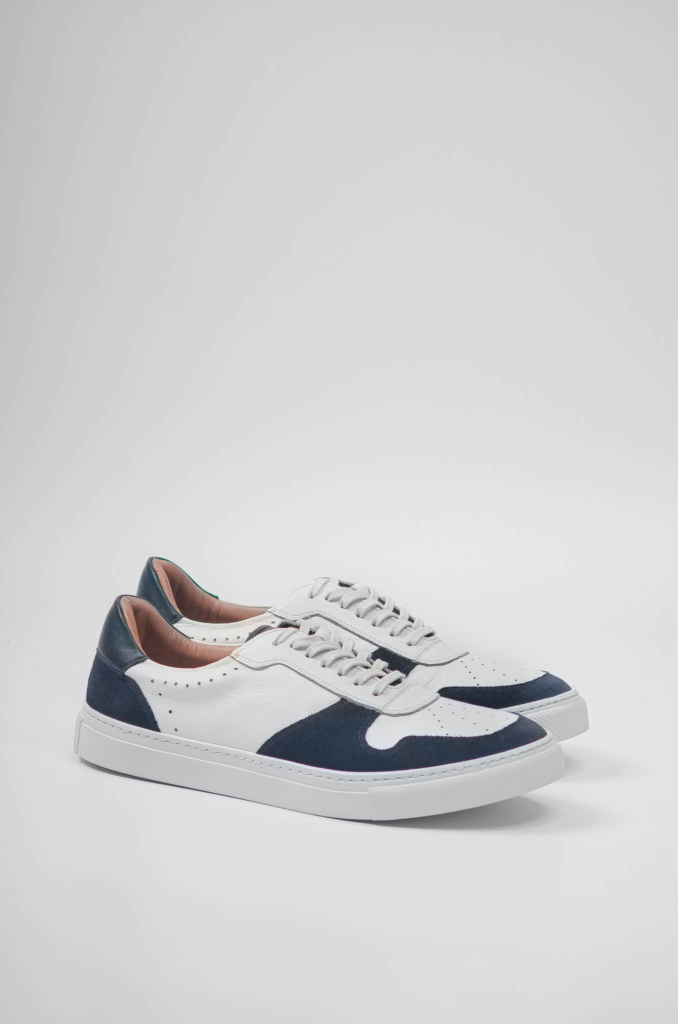 Giày Sneaker Nam HHPTSK 002 TRAVIS