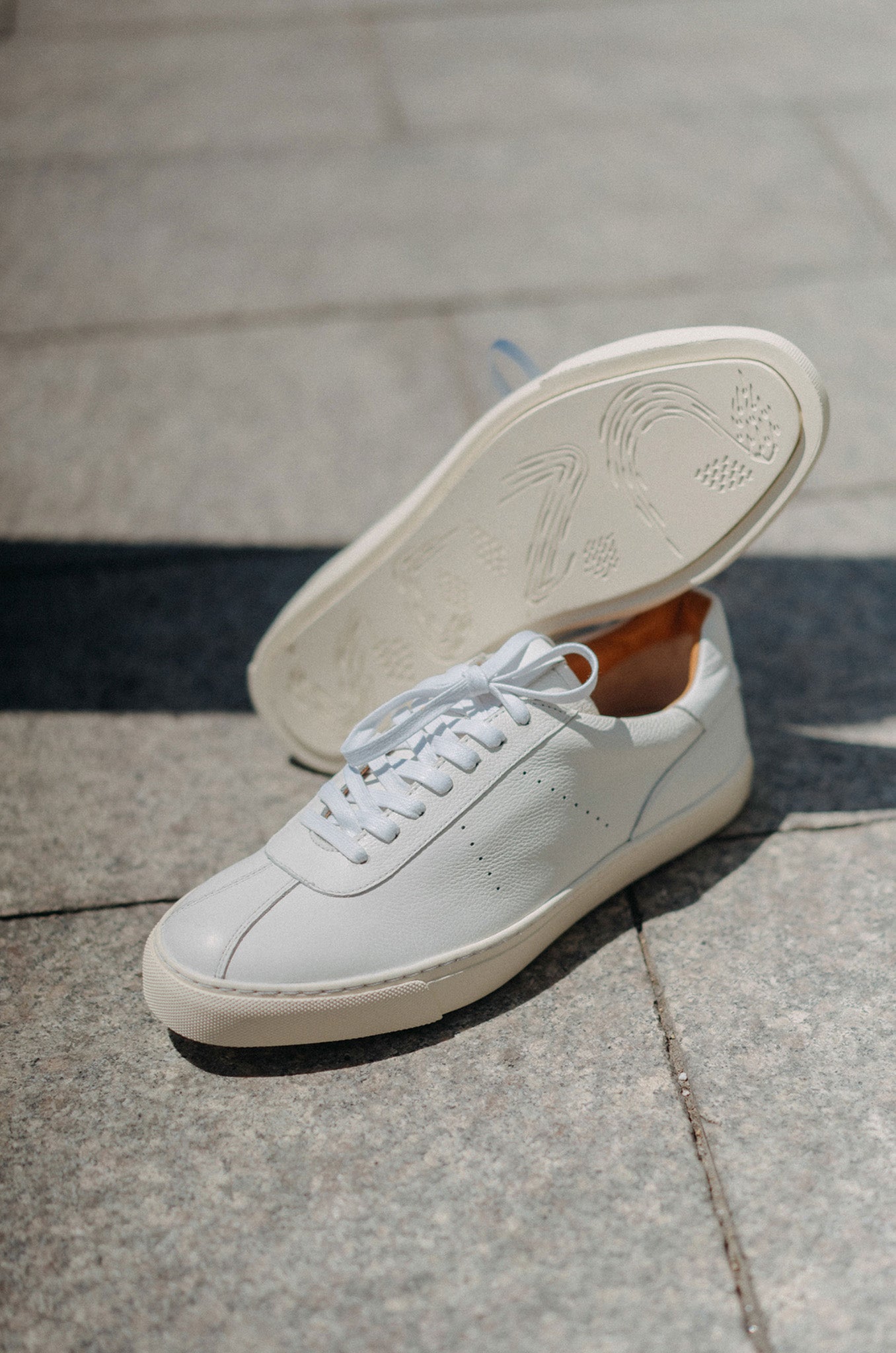 Giày Sneaker Nam QUIYN